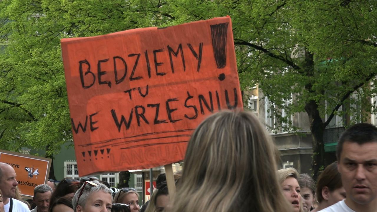 Strajk nauczycieli zawieszony ale nauczyciele zawsze mogą go odwiesić