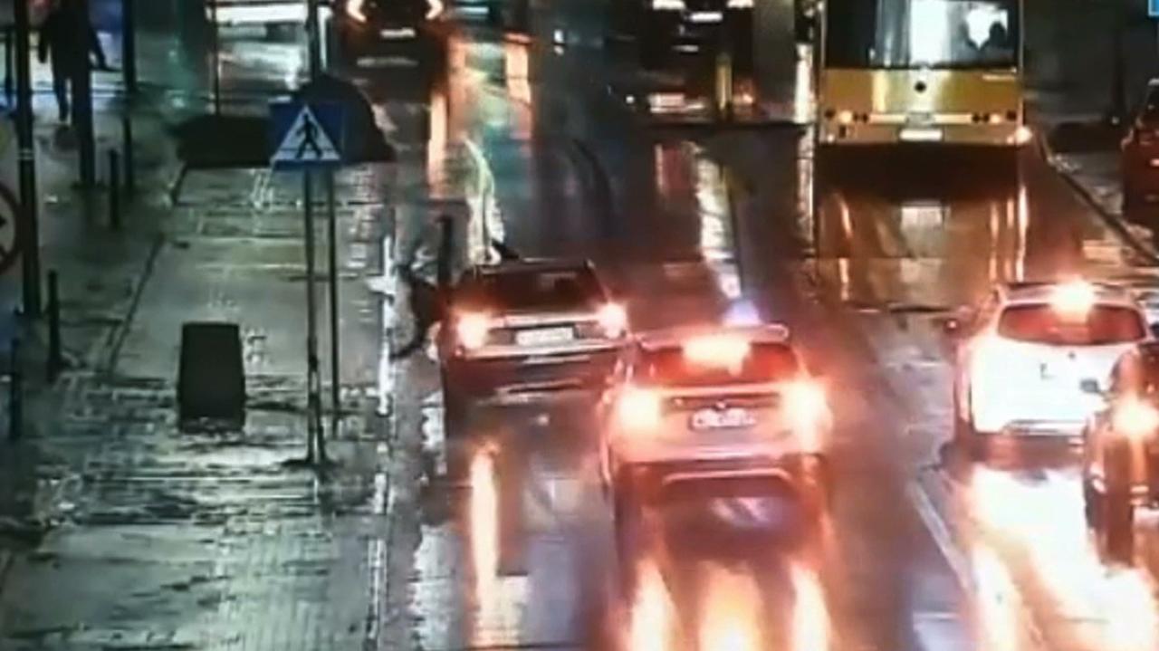 Wypadek w centrum Gliwic 22 latek potrącił dwie nastolatki