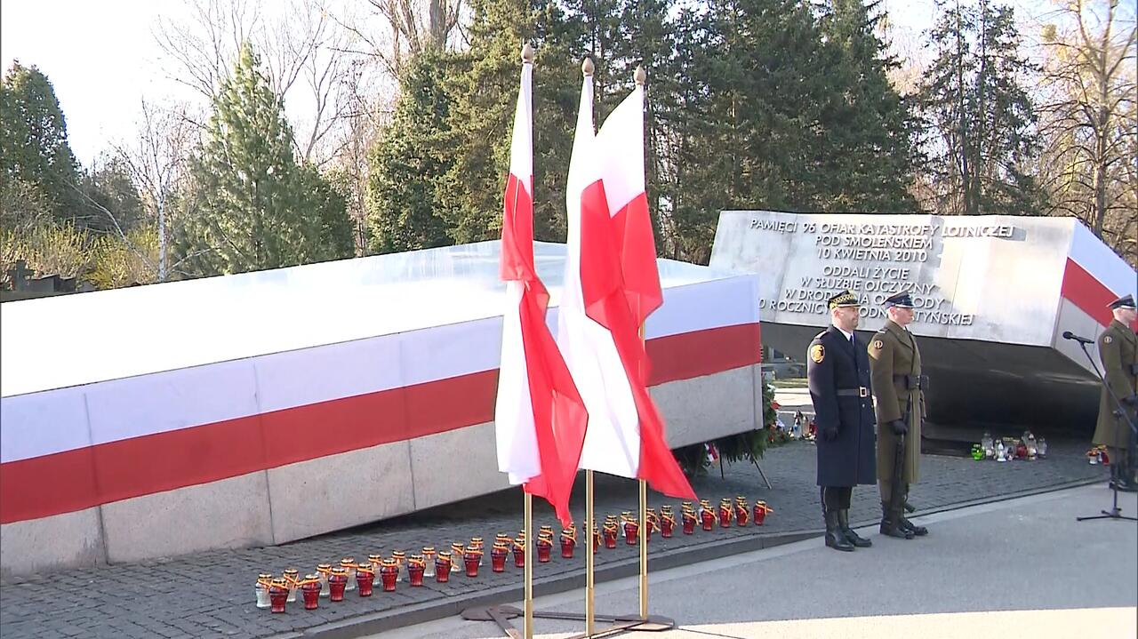 Mija 12 lat od katastrofy w Smoleńsku Od rana trwają oficjalne obchody