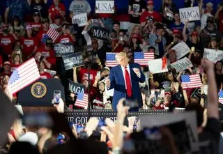 Rośnie niezadowolenie Amerykanów z Donalda Trumpa
