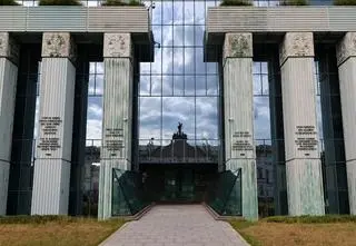 "Bezprawne" posiedzenie w Trybunale Stanu. Jest decyzja w sprawie Manowskiej