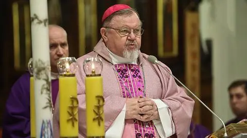 Opozycja „bez honoru i sumienia”? Polityczne kazanie biskupa Dydycza