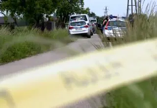 Ciało 67-latka znaleziono przy cmentarzu. O brutalne zabójstwo śledczy oskarżają jego żonę