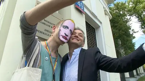 Biedroń chce przekonać Putina do zmian