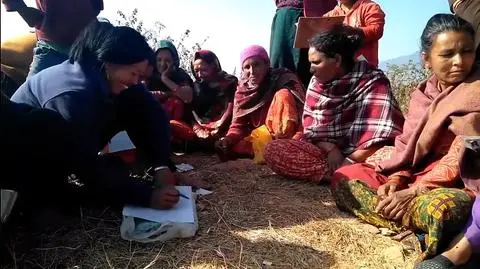 W Nepalu na wsiach wciąż rządzi tradycja i religia. Są kobiety, które walczą o zmianę