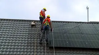 Dofinansowanie dotyczyło instalacji paneli PV lub mikroinstalacji fotowoltaicznej.