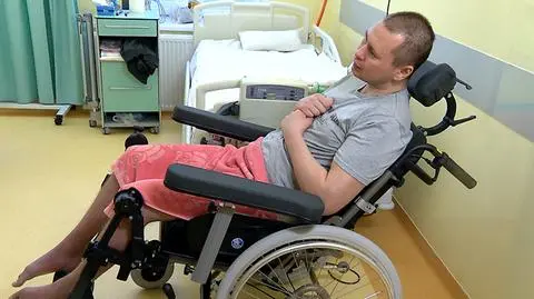 35-latek wybudzony w klinice Budzik wraca – do ciała i domu na święta