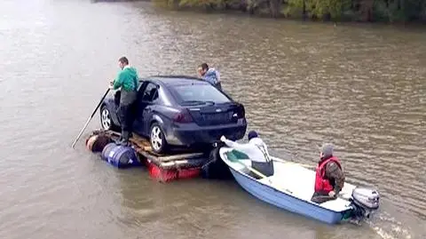 Nie do końca legalna akcja ratunkowa. "Odradzamy takie działania"