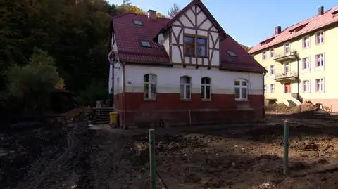 Miesiąc od przejścia wielkiej wody. "Chcemy uciec przed zimą"  