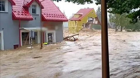 "Ci ludzie stracili wszystko. To nie jest ważne, że nie spadła tam bomba"