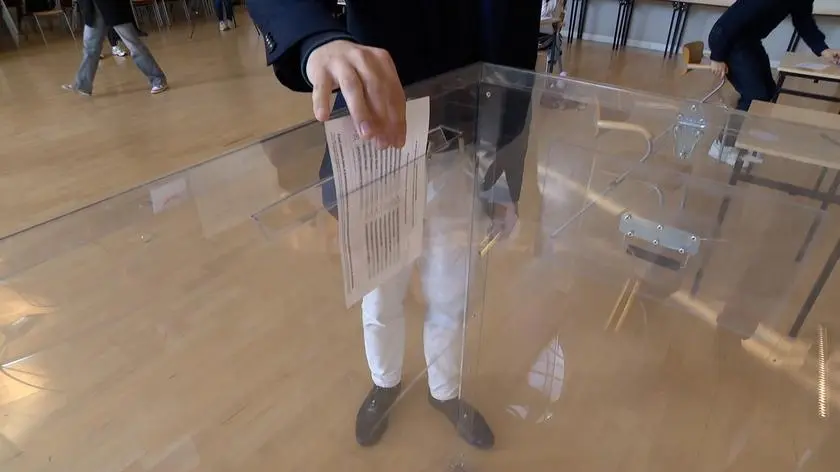 Sensacyjny skład drugiej tury. Tak zagłosowała młodzież w Poznaniu