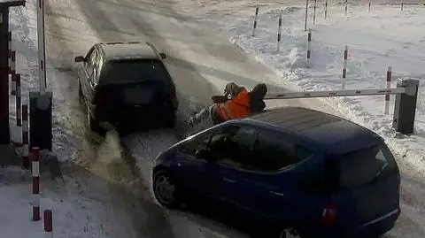 Nie chciał zapłacić za parking, potrącił inkasenta