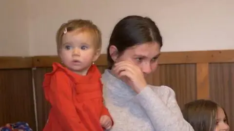 Marzą o ciepłych butach, kurtce, nowej pościeli. Czekają na weekend cudów