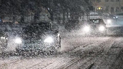 Zima atakuje. Całe polskie wybrzeże objęte jest alertami III stopnia