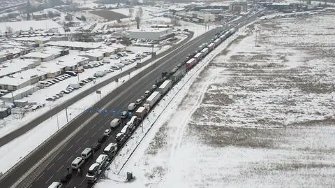 Bruksela twierdzi, że polski rząd "umywa ręce" w sprawie protestu na granicy polsko-ukraińskiej