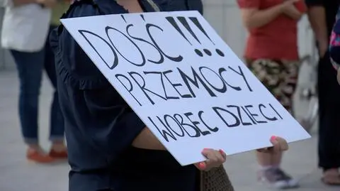 "Dość niewidzialnych dzieci, które krzyczą niemym krzykiem". W Sejmie ruszyły prace nad ustawą chroniącą dzieci