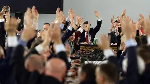 Wątpliwa legalność ustaw. PiS powtórzy głosowanie ws. budżetu?