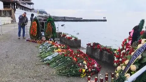 Żałoba narodowa w Rosji. Czarnych skrzynek TU-154 szuka 3,5 tys. ludzi