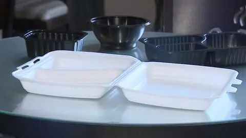 Plastikowe tsunami. Opłaty będą rosnąć, aż jednorazówki wszystkim zbrzydną