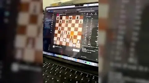 29-latek steruje myszką od komputera za pomocą myśli. Umożliwił to chip w mózgu od Neuralink