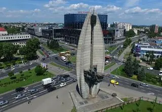 Miasto wypowiedziało zakonowi umowę. W tle spór o słynny pomnik