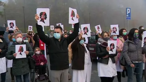 Protesty po wyroku TK ws. aborcji. Lekarze popierają protesty kobiet