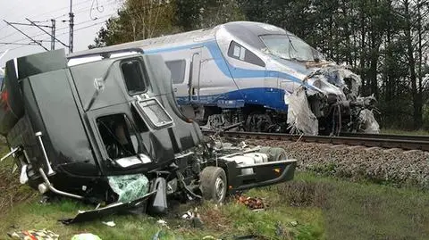 Zarzuty dla kierowcy po zderzeniu ciężarówki z pendolino