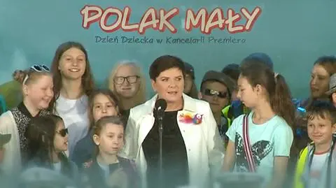 Dzieci w ogrodach Kancelarii Premier Beaty Szydło