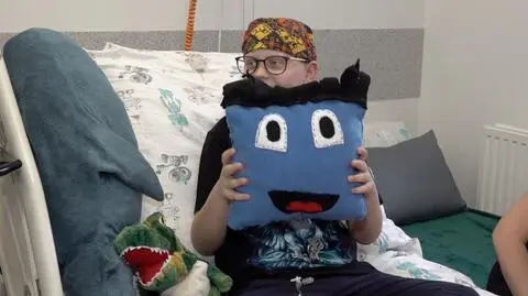 Uszyli "pożeracze smutków" dla najmłodszych pacjentów. Szczególna akcja dawców szpiku