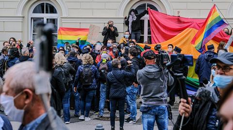 01.10.2020 | Andrzej Duda z wizytą na UW. Część studentów protestowała