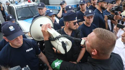 02.08.2018 | (Nie)zdelegalizowany marsz ONR. Szef MSW: powód był od czapy