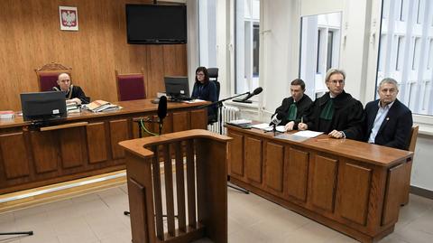 13.12.2018 | Rocznica stanu wojennego, a Frasyniuk tłumaczy się w sądzie. Znów "w sprawie demokracji"