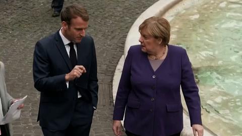 16.11.2021 | Macron rozmawiał z Putinem, Merkel z Łukaszenką. Polskie władze się przyglądają