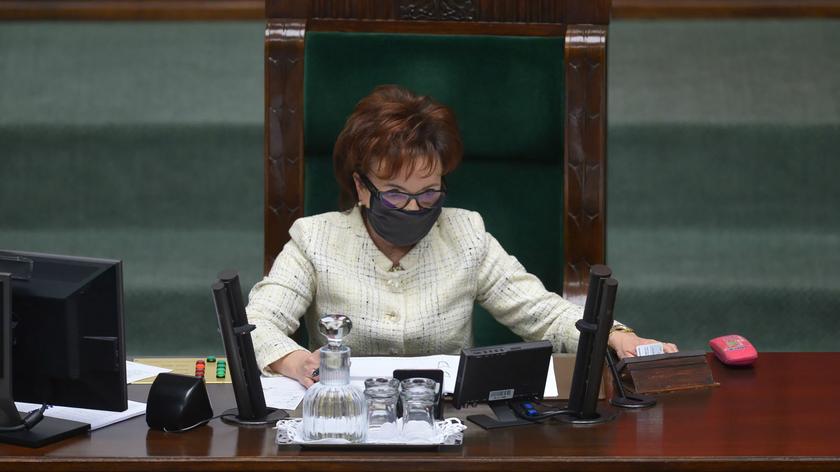 18.12.2020 | "Elżbieta, jest prośba od szefa". Kto tak naprawdę kieruje pracami Sejmu?
