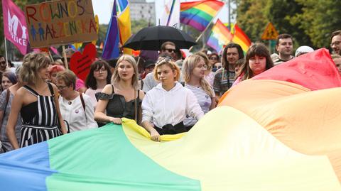 20.07.2019 | Petardy, kamienie i spalona flaga. Pierwsza parada równości w Białymstoku