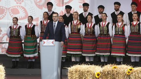 25.08.2019 | Walka o wyborców na wsi. Rząd mało mówi o dopłatach unijnych, oferuje "tysiąc plus"