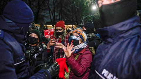 29.01.2021 | Kolejny dzień protestów Strajku Kobiet. Tym razem policja spisywała uczestników