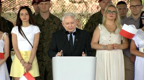 Jarosław Kaczyński na pikniku wojskowym nawoływał do głosowania na PiS. "Może padły 2-3 słowa za dużo"