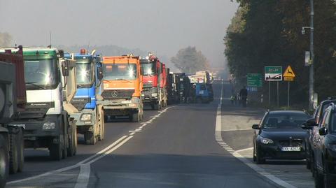 Drogowcy blokowali DK17 w okolicach Żyrzyna. Domagali się zapłaty