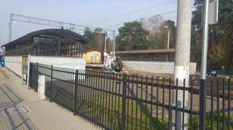 03.04.2019 | Pociąg wjechał w karetkę na przejeździe kolejowym