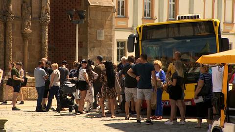 18.07.2021 | Episkopat zachęca do szczepień. Przed niektórymi kościołami pojawiły się punkty