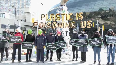 Trwają negocjacje w sprawie ograniczenia produkcji plastiku. "Robimy postępy"