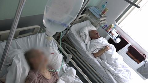 23.09.2021 | Znowu w Polsce chorują na COVID-19 całe rodziny. Nie sprawia to, że szczepienia przyspieszają