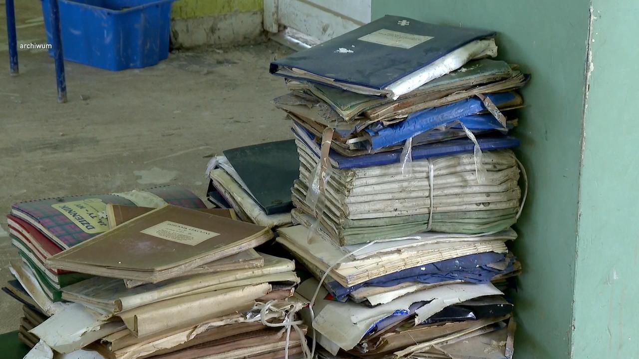 Egzaminy w cieniu powodzi. "Boimy się, jak wyjdą"