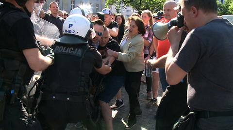 06.05.2018 | Starcia narodowców z policją w Katowicach. Nie chcieli się rozejść