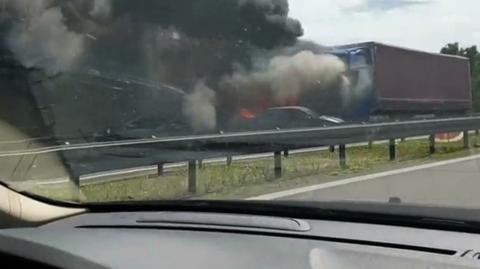 Jest oskarżany o spowodowanie karambolu na A6. Kierowca trafił do aresztu