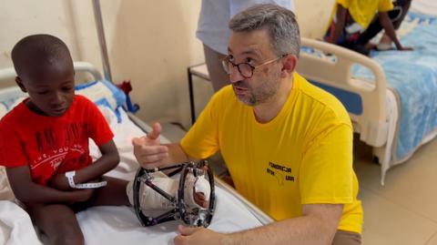 Lekarze z Polski dali nadzieję setkom pacjentów w Afryce. "Próbujemy wyrównać rachunek niesprawiedliwości na tym świecie"