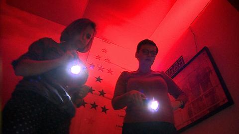 07.01.2019 | Jak wyglądają bezpieczne escape roomy? Ekipa "Faktów" TVN przetestowała takie miejsce