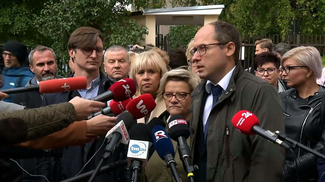 Białe Miasteczko 20 Protestujący Medycy Spotkali Się Z Wiceministrem Piotrem Bromberem 3917