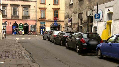 03.06.2018 | Warszawa przypomina: parkowanie tuż przy przejściu jest niebezpieczne